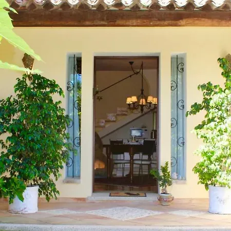 Aia Del Sole Bed & Breakfast *